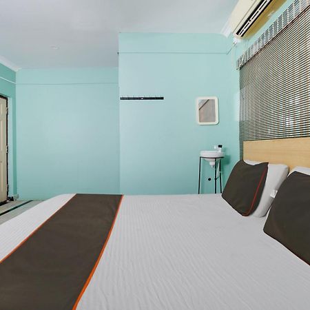 Collection O Palm Exotica Hotel Visakhapatnam Ngoại thất bức ảnh