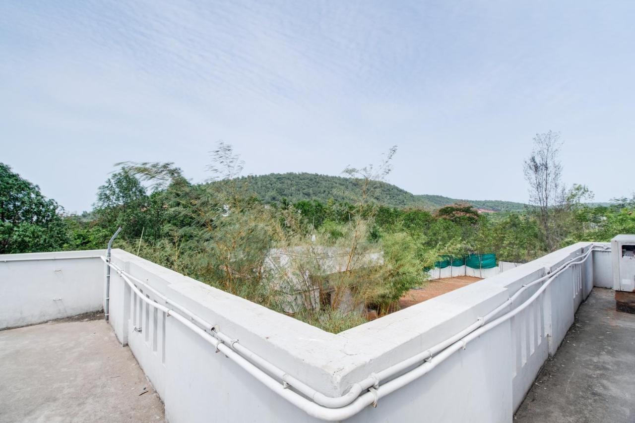 Collection O Palm Exotica Hotel Visakhapatnam Ngoại thất bức ảnh