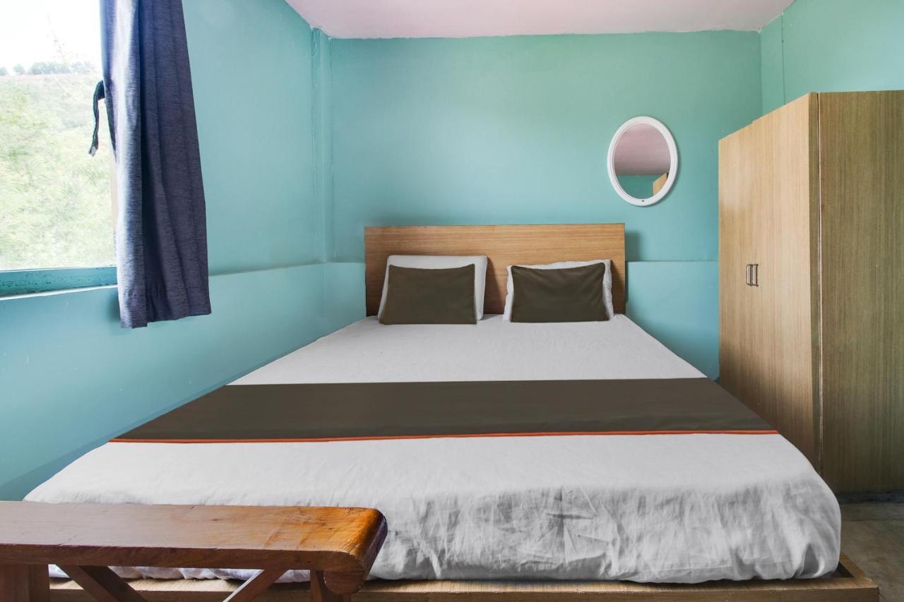 Collection O Palm Exotica Hotel Visakhapatnam Ngoại thất bức ảnh